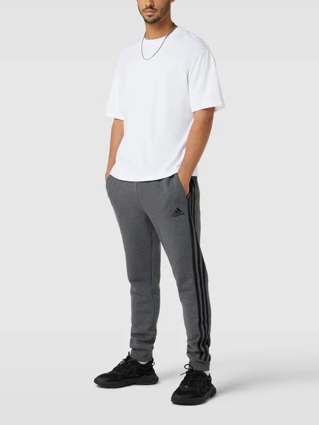 REVIEW Oversized T-Shirt Mit Rundhalsausschnitt - Weiß 1 REVIEW Oversized T-Shirt Mit Rundhalsausschnitt - Weiß