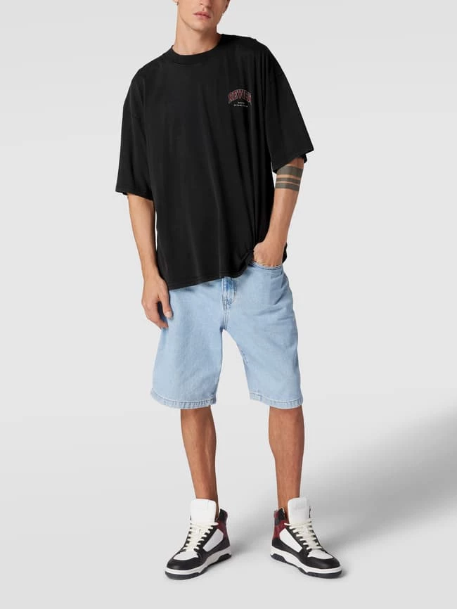 REVIEW T-Shirt Mit Motiv-Print - Anthrazit 1 REVIEW T-Shirt Mit Motiv-Print - Anthrazit