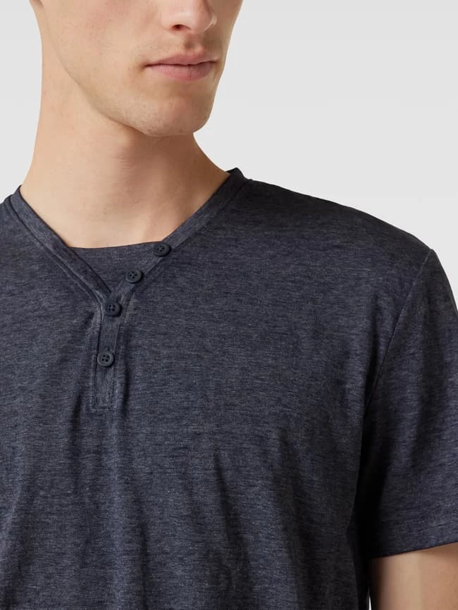 Tom Tailor T-Shirt Mit Logo-Stitching - Dunkelblau 3 Tom Tailor T-Shirt Mit Logo-Stitching - Dunkelblau – Bild 3